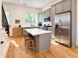 Luxury 4 Bed 4.5 Bath Townhome-3010 - Image 5