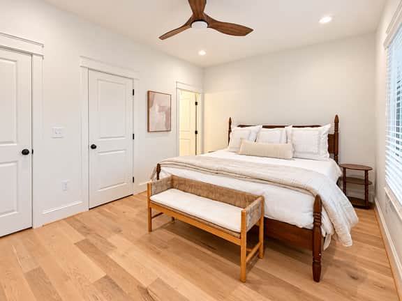 Homewood Luxury Townhome - Image 2
