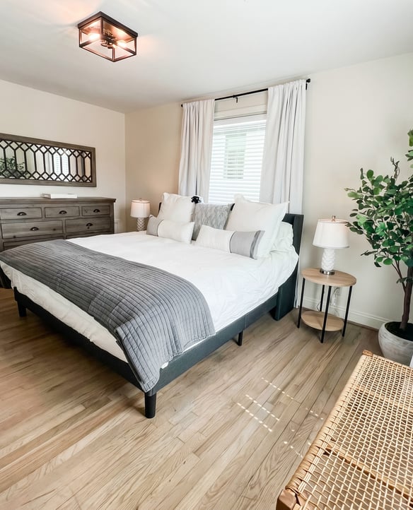 Towels and linens that feel like a hotel